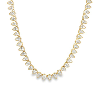 This beautiful 18k yellow gold necklace features 86 pear shaped dia...