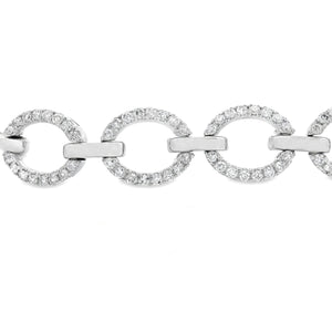 This beautiful 14k white gold diamond bracelet features round brill...