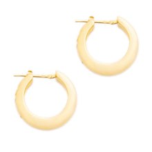 18k yellow gold hoops. Hoop diameter is 3/4