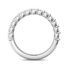 FlyerFit Shared Prong Round Brilliant Diamond Wedding Band