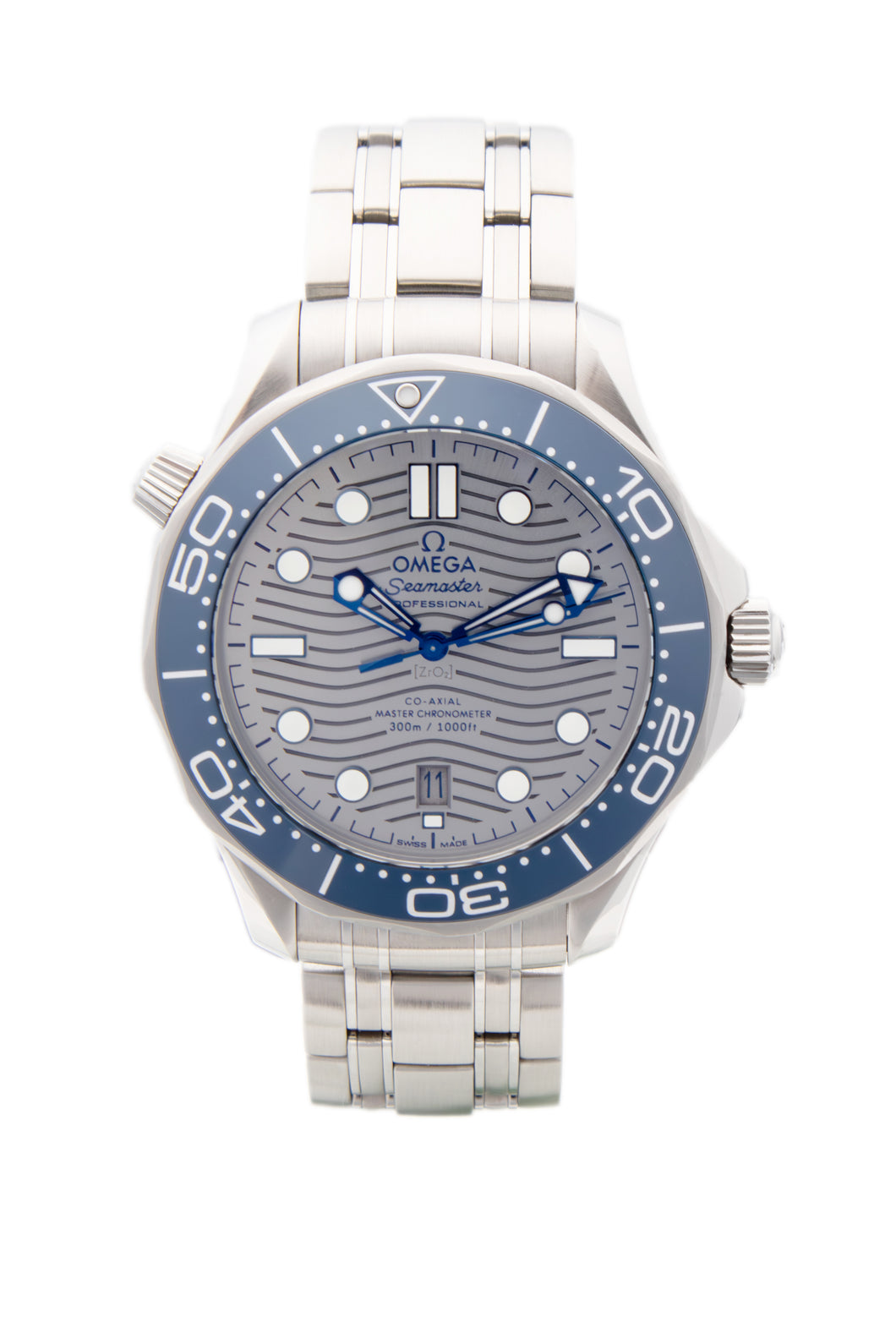 
42mm

Stainless Steel

Blue Dial
Water Resistance 300m
Sapphire Cr...