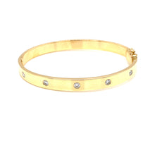 18k Yellow Gold Diamond Bangle