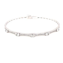 18k White Gold Diamond Bangle